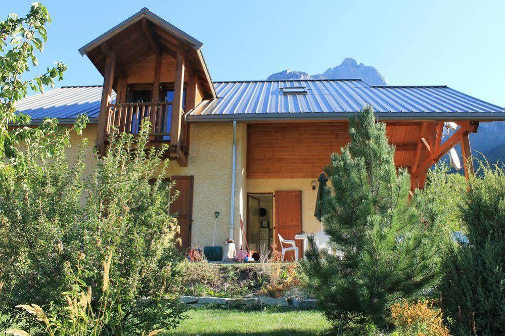 B&B La Borella Casa Conti Валоиз Екстериор снимка